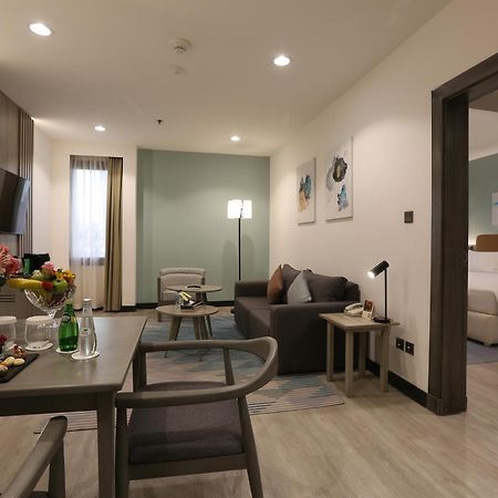 Holiday Inn Riyadh Al Qasr By Ihg Exteriör bild