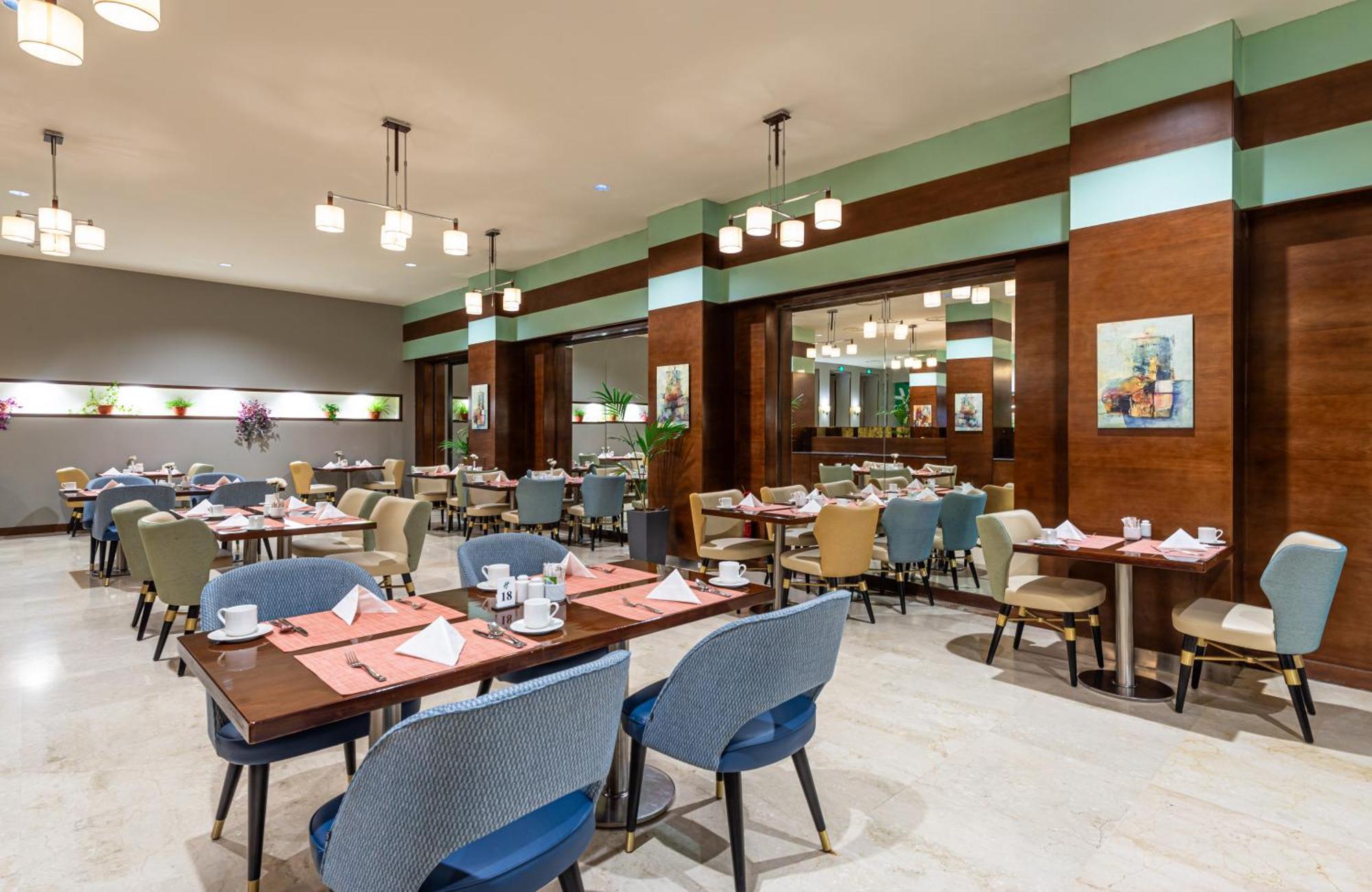 Holiday Inn Riyadh Al Qasr By Ihg Exteriör bild