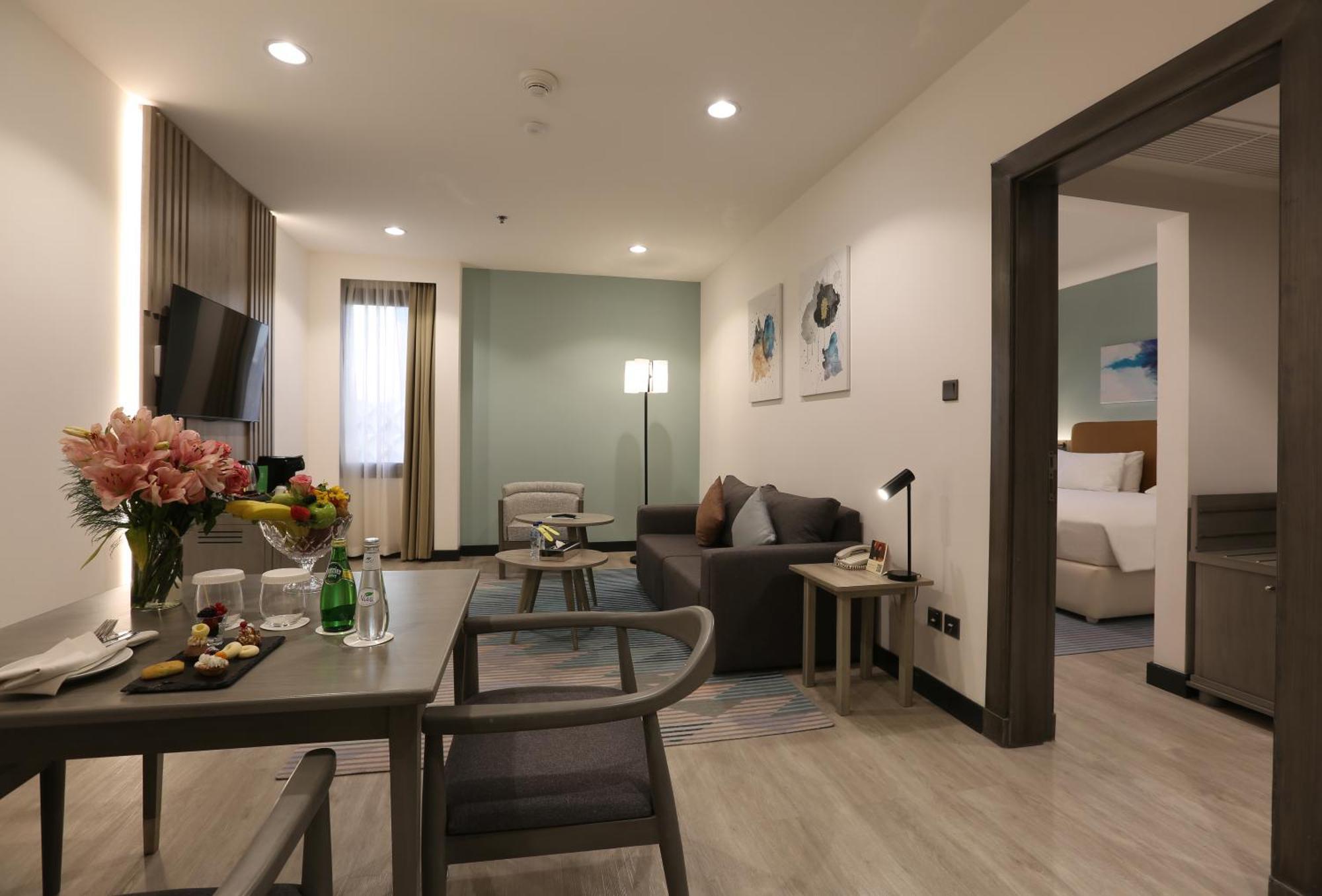 Holiday Inn Riyadh Al Qasr By Ihg Exteriör bild