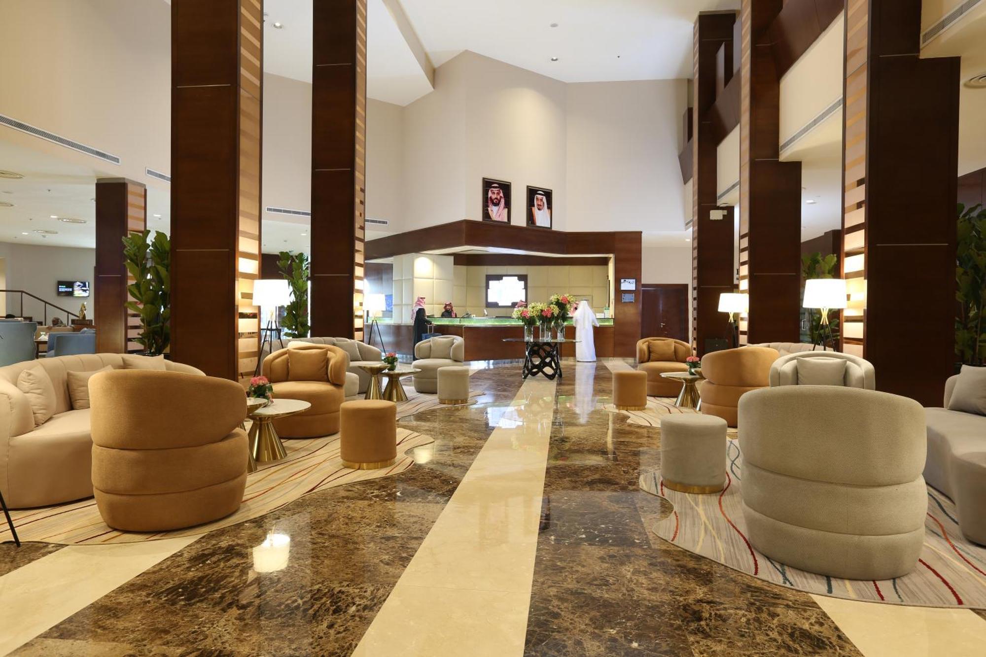 Holiday Inn Riyadh Al Qasr By Ihg Exteriör bild